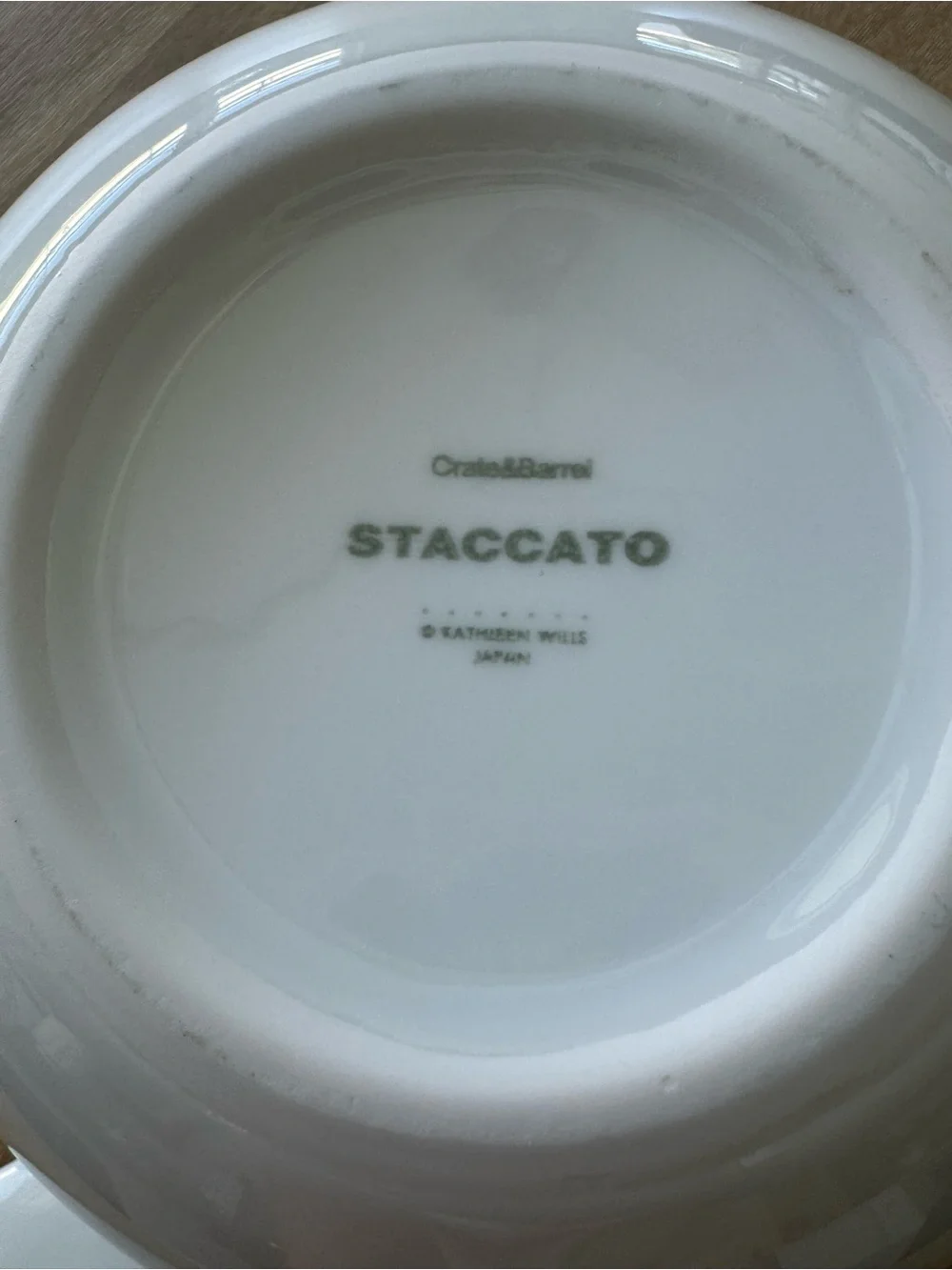 🤍NEVER USED🤍 Crate&Barrel Staccato White Ceramic Lidded Soup Tureen with Handles